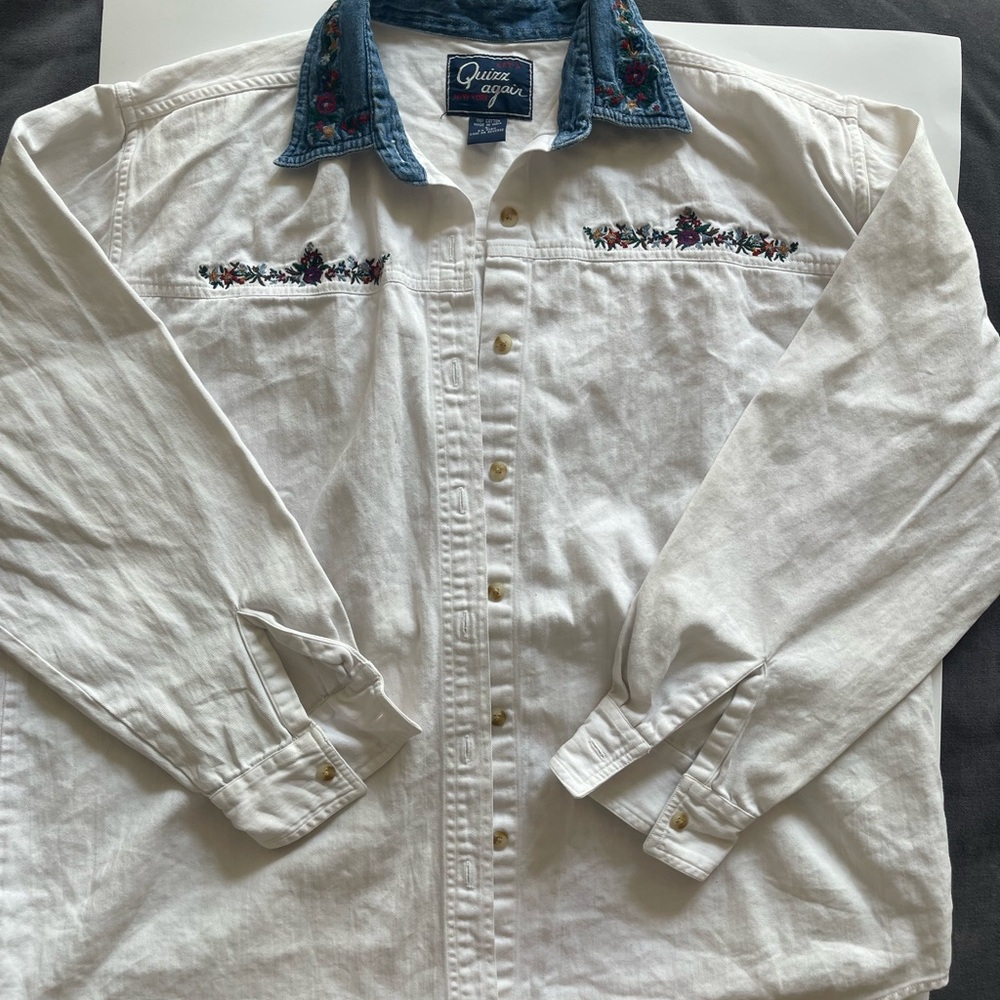 Quiz Women White Button Down Shirt